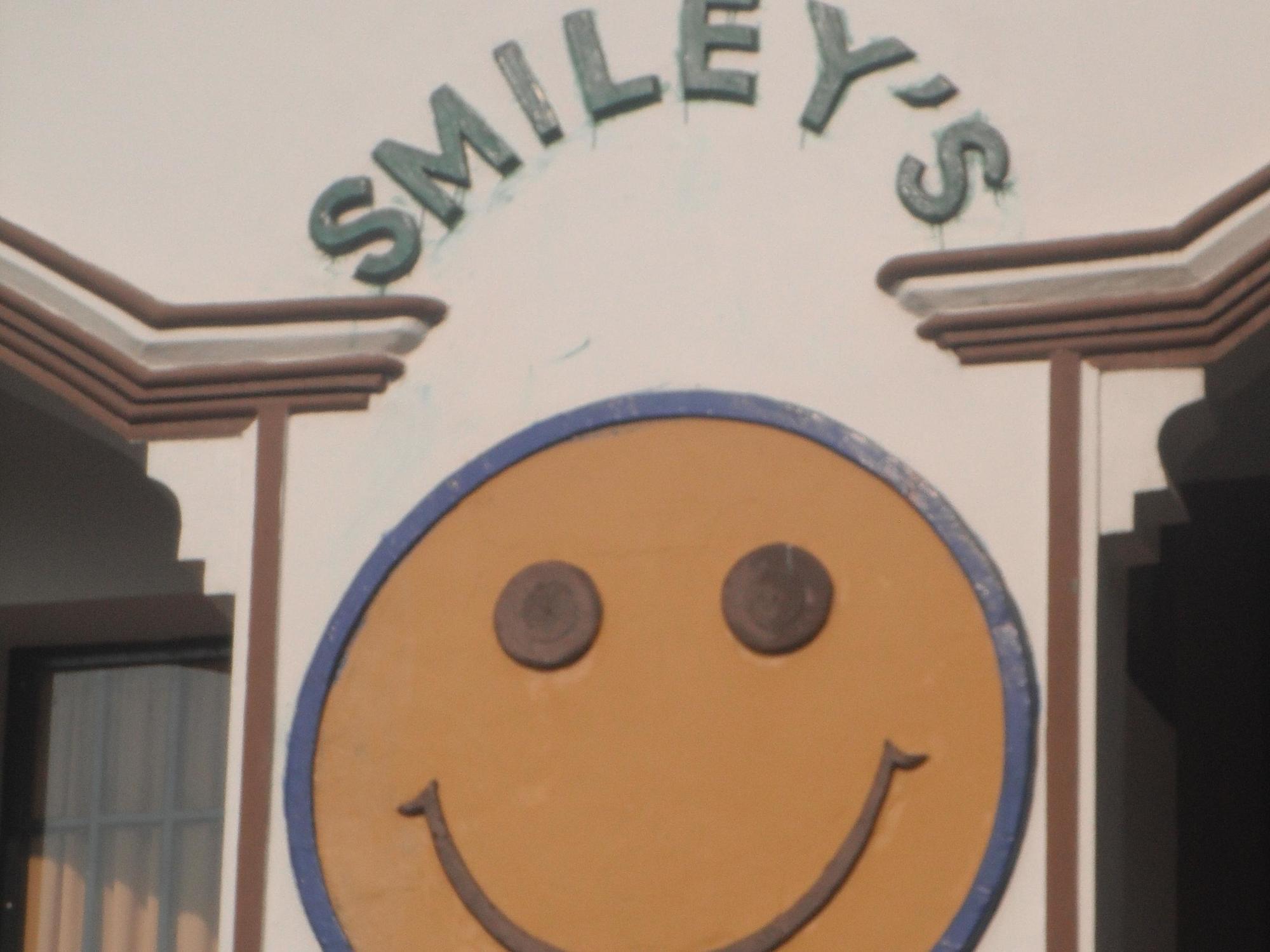 سيام ريب Smiley'S Guesthouse المظهر الخارجي الصورة